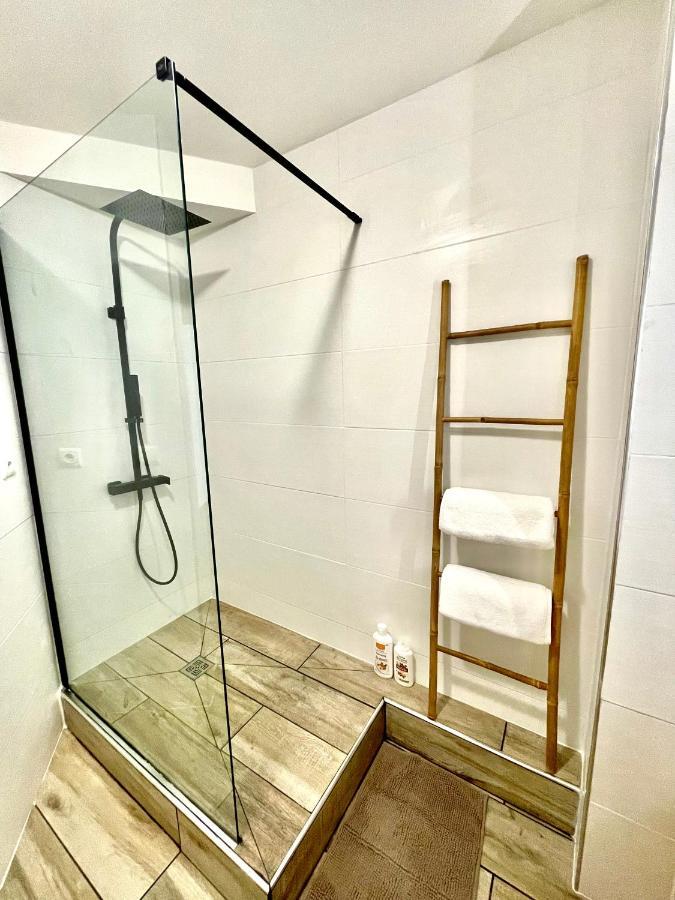 Nouveaute - L'Oasis - T3 - 70 M2 - Jacuzzi Saint-Denis Exterior photo